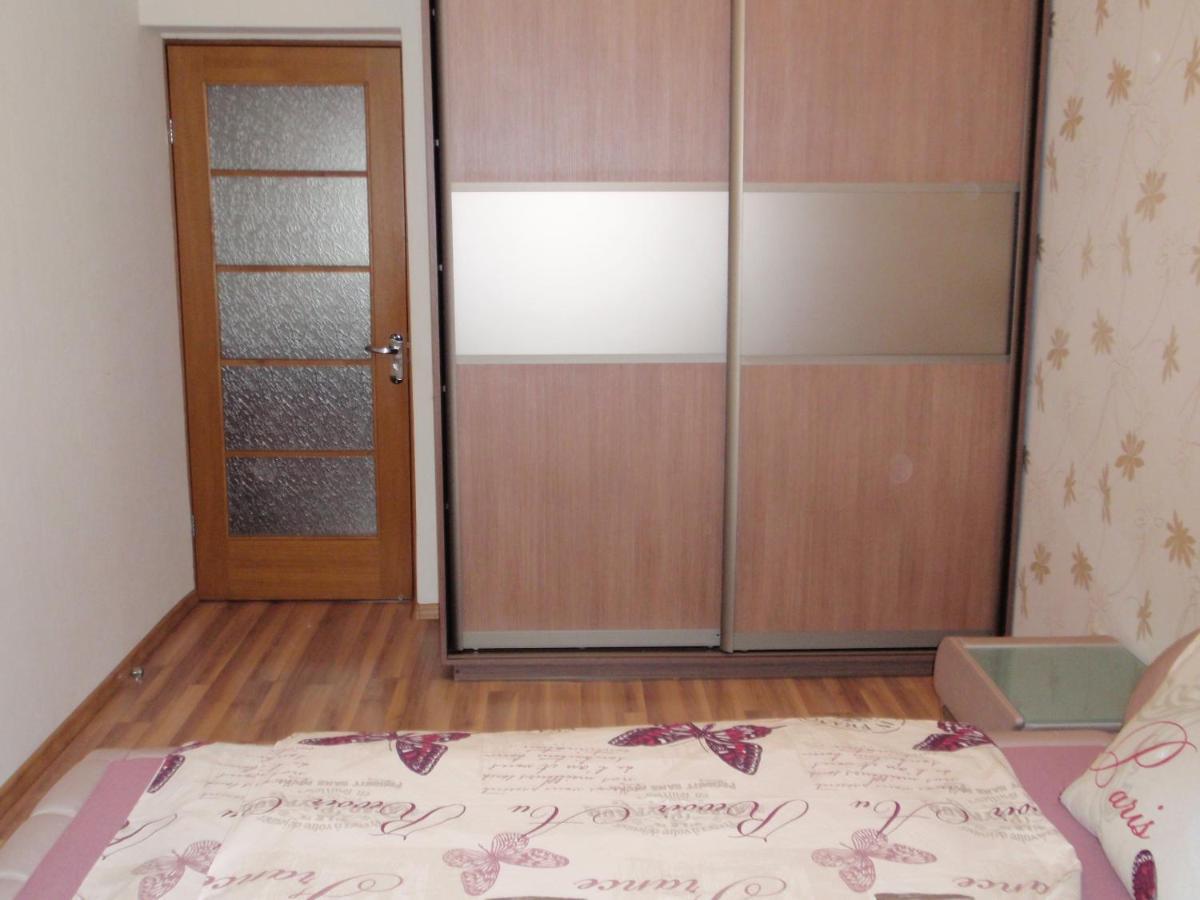 Central Cietoksna Street Apartment Daugavpils Eksteriør billede